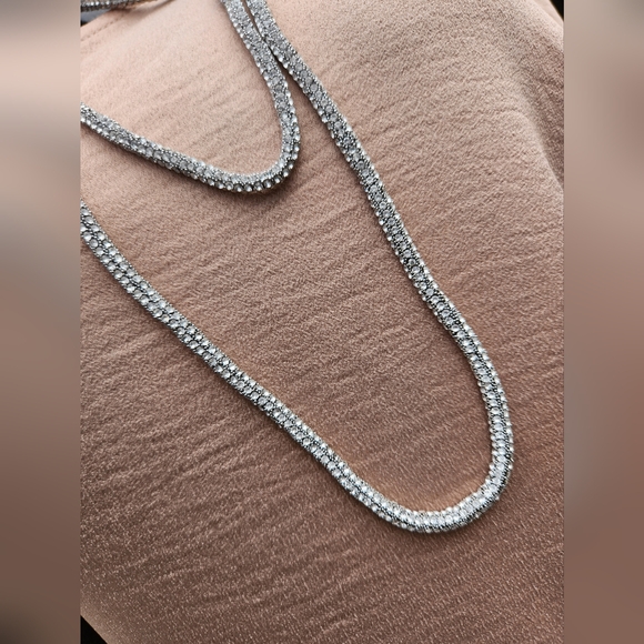 ✨️Elegant 3 Strand Silver Layered Necklace✨️ - Picture 7 of 15